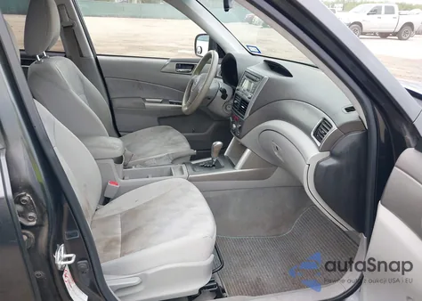 2009 Subaru Forester 2.5X from USA, damaged, VIN JF2SH63639H756653